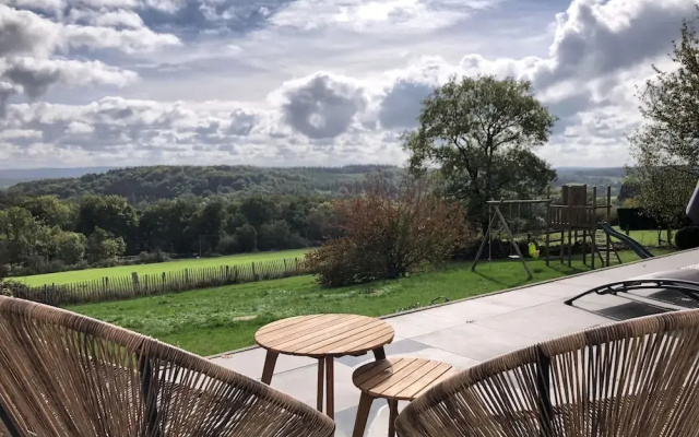 Luxury Villa Near Durbuy