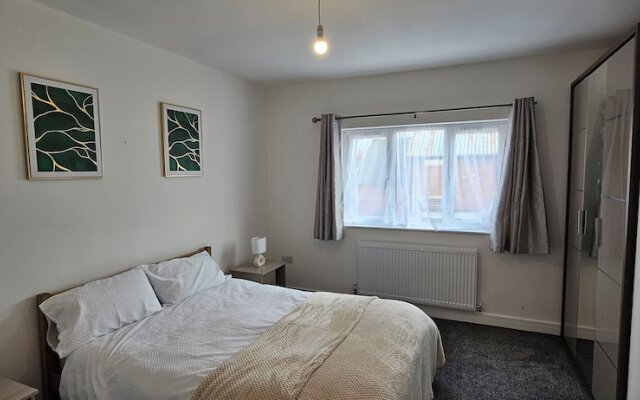 Citrine Suite - Sleeps 8 With Parking