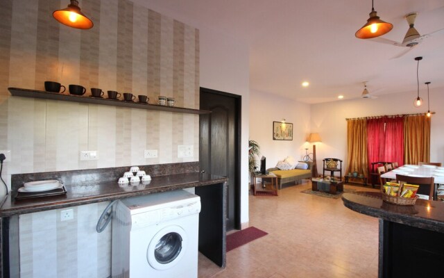 OYO 10871 Home Luxurious 3BHK Dona Paula