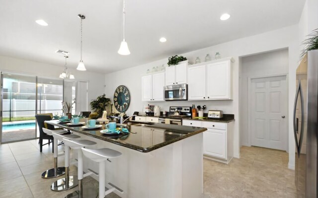 Amazing House! - West Haven - 1339YC