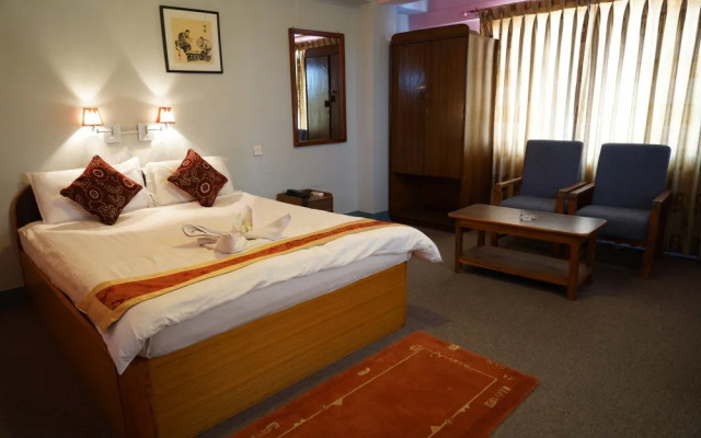 OYO 120 Hotel Tayoma