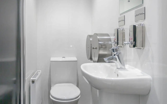 West End Hotel - Hostel