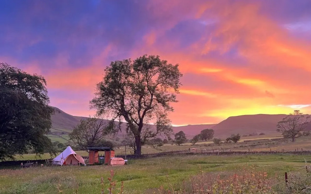 Become Wild, Edale