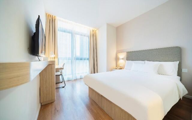 Hanting Hotel Shanghai Jiading New City Baiyin Road
