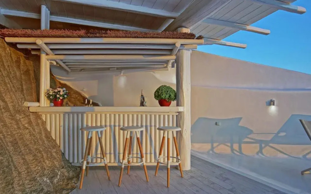 Luxury Key Mykonos 8 Bed Villa Golden Sun Kastro