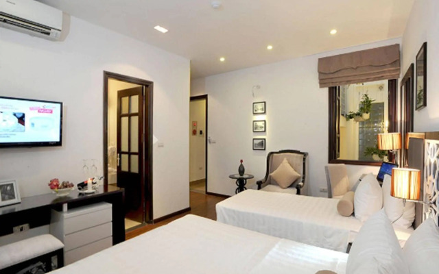 Hanoi Glance Hotel