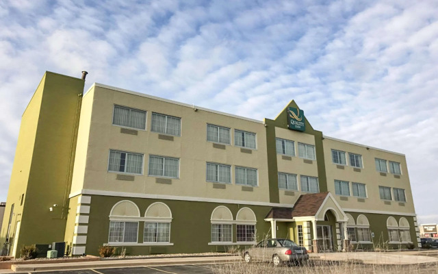 AmericInn by Wyndham Cedar Rapids North