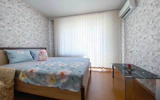 Апартаменты на улице Жмайлова 15