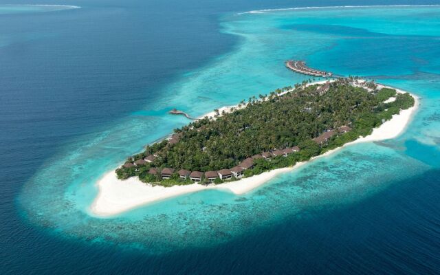 Avani+ Fares Maldives Resort