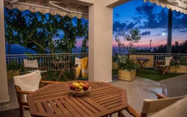Aloni Studios & Apartments