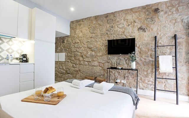 Cimo de Vila 62 by LovelyStay