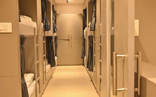 Bed & Bread Dormitory