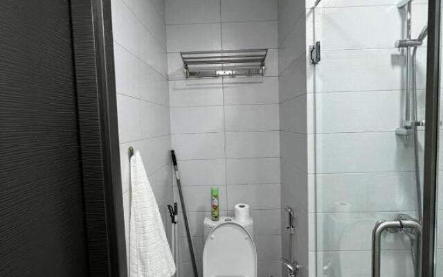 Beach Tower Apartment