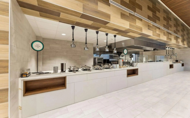 Embassy Suites by Hilton Irving Las Colinas