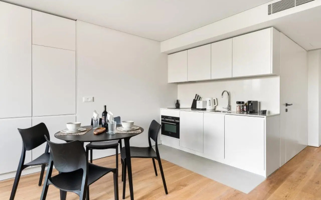 Mirabilis Apartments - LX Living