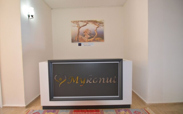 Mykonut Boutique Suites