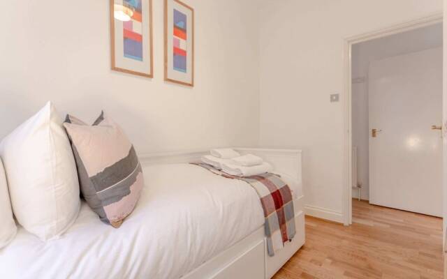 Charming Property in Clapham