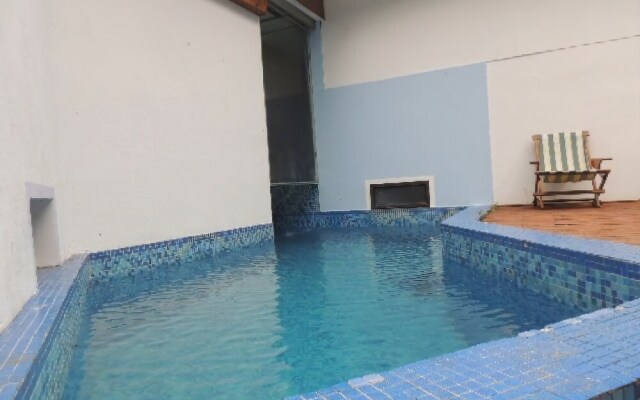 Portal De La Montaña