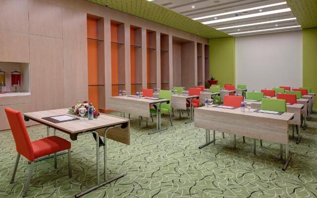 Al Khoory Atrium Hotel