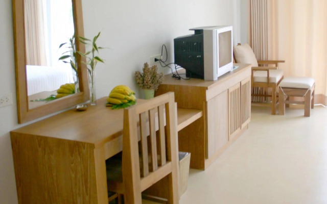 Aana Resort & Spa