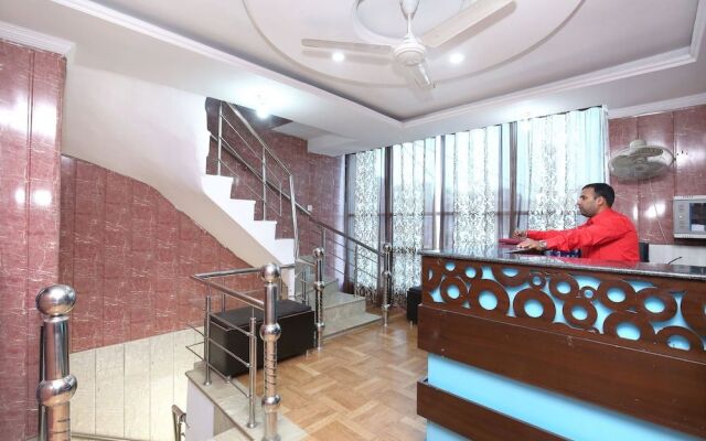 OYO 22534 Hotel Diamond