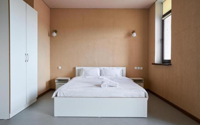 7Days Hotel