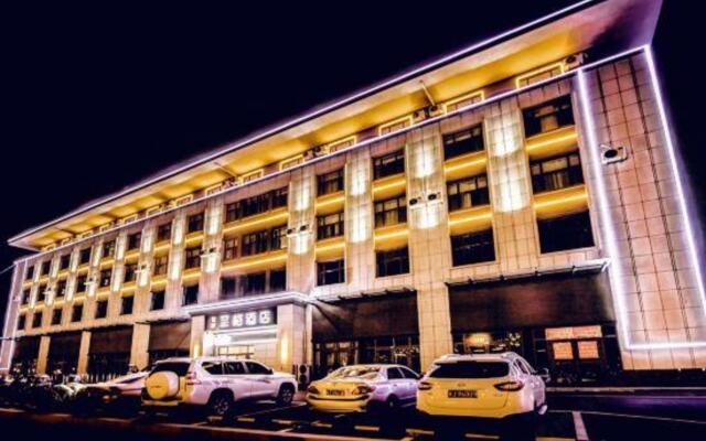 Yitel Trend (Karamay  Government Hotel)