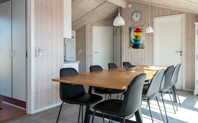 Sprawling Holiday Home at Hvide Sande With Indoor Whirlpool