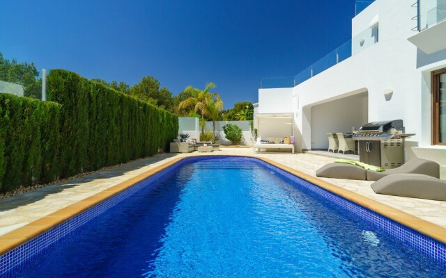 Villa Solhabitat Moraira Sports