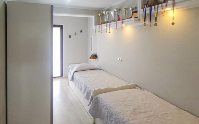 Awesome Apartment in Rovinj With 2 Bedrooms and Wifi