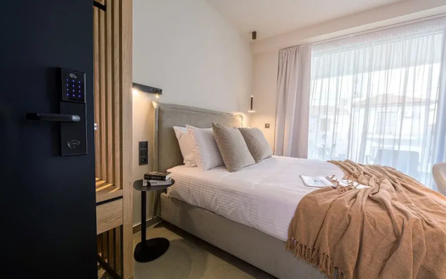 Luaz Suites Volos Center