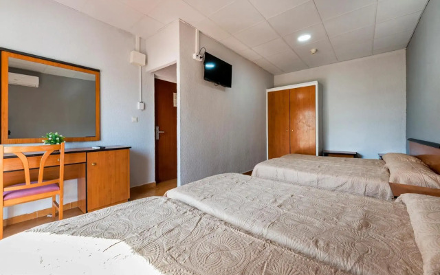 Marisol Hotel