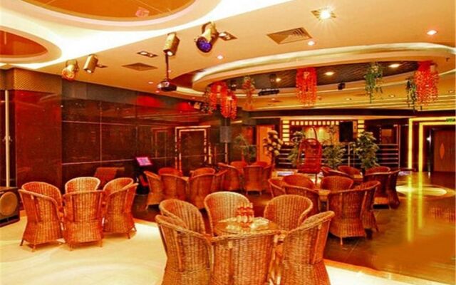 Adange Hotel