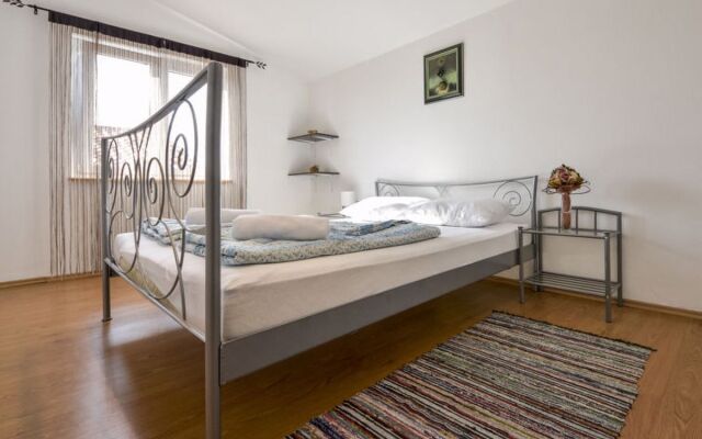 Apartment Angelina Karlobag 12044