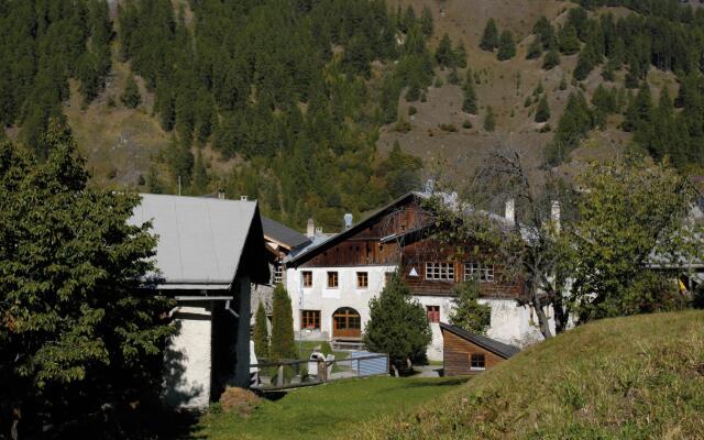 Youth Hostel Sta-Maria