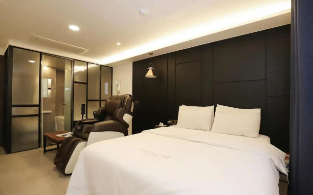 The Unique Hotel 28