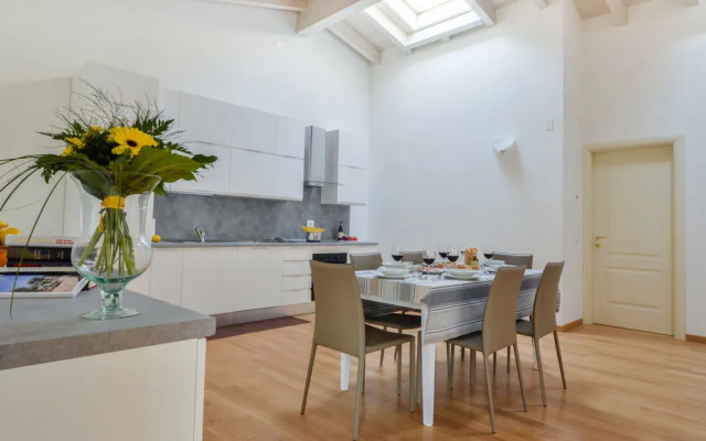 Polpenazze Halldis Apartments