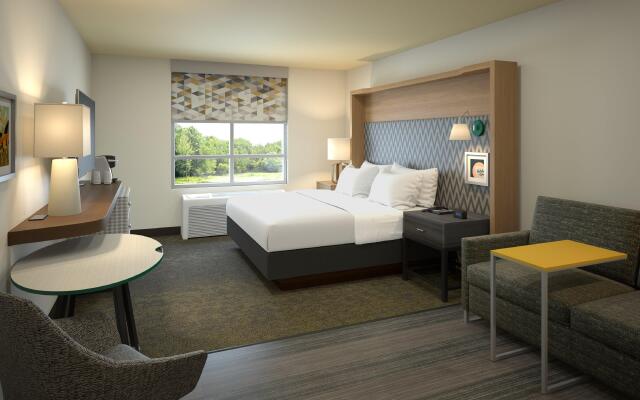 Holiday Inn Selma - Swancourt by IHG