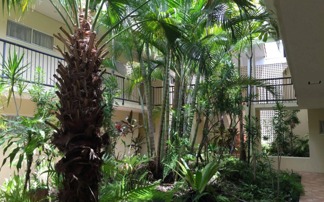 Villa Vaucluse Apartments of Cairns