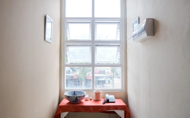 Take Guesthouse 1 – Guest Rooms – Jambi