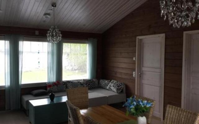 Nellim Holiday Home