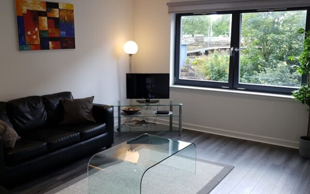 The Point Glasgow 2 Bed Apartment