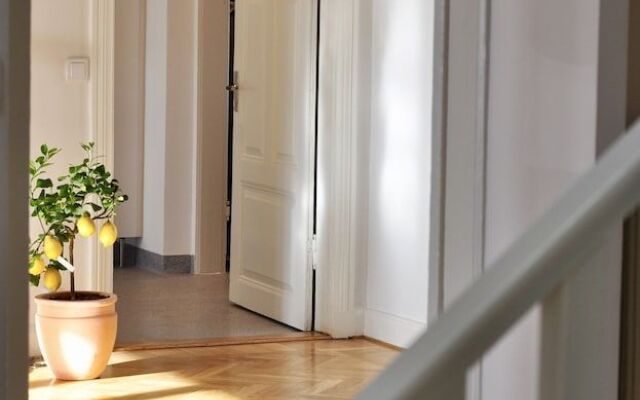 Tastecelebration Residence