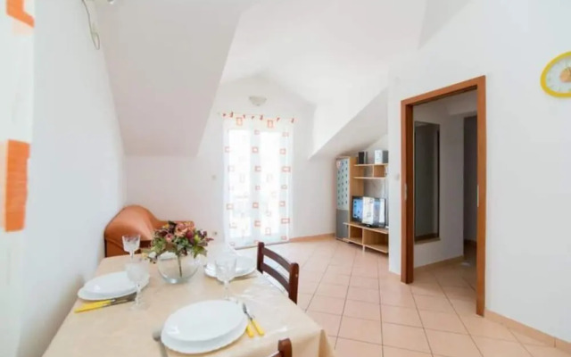 Apartments Batinic - Two Bedroom Apartment With Terrace and Sea View