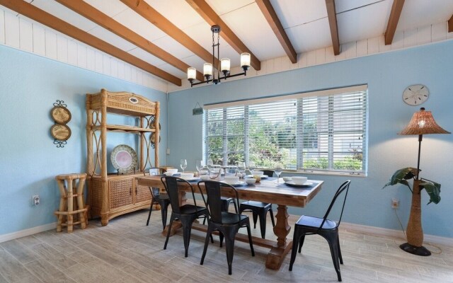 Island Gem B 2 Bedroom Villa by RedAwning