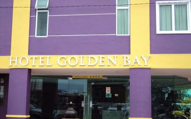 Golden Bay Hotel