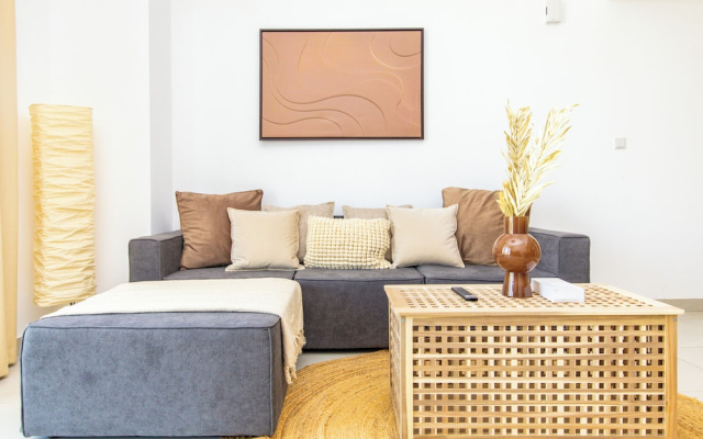 Bloomfields 1br Elegant Escape Pulse