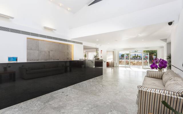 Hoposa Hotel & Apartments Villaconcha