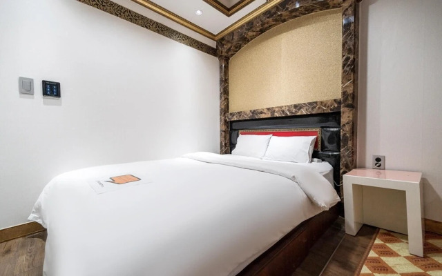 Pochoen the Dream Hotel