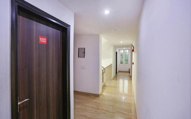 FabExpress Taj Home Stay